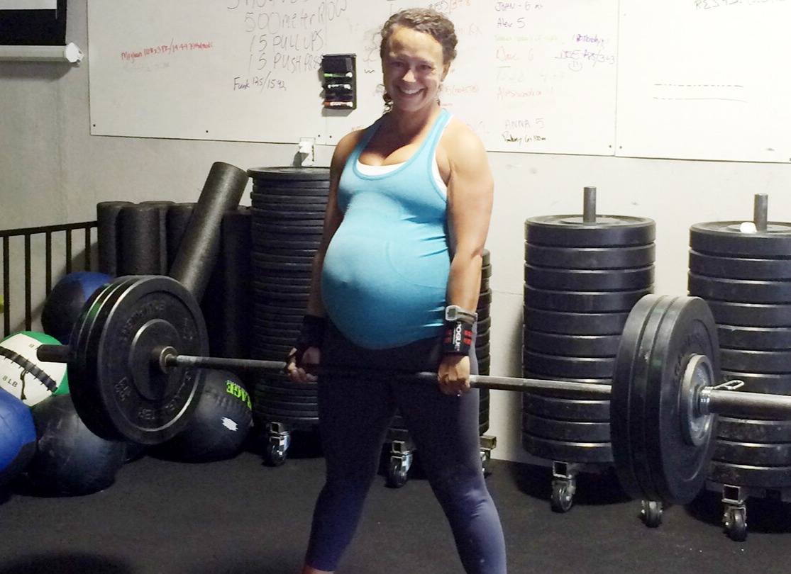 Learn how you can safely train a pregnant client as a personal trainer